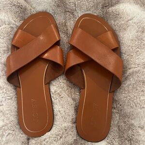 JCrew flat crossover sandals size 7